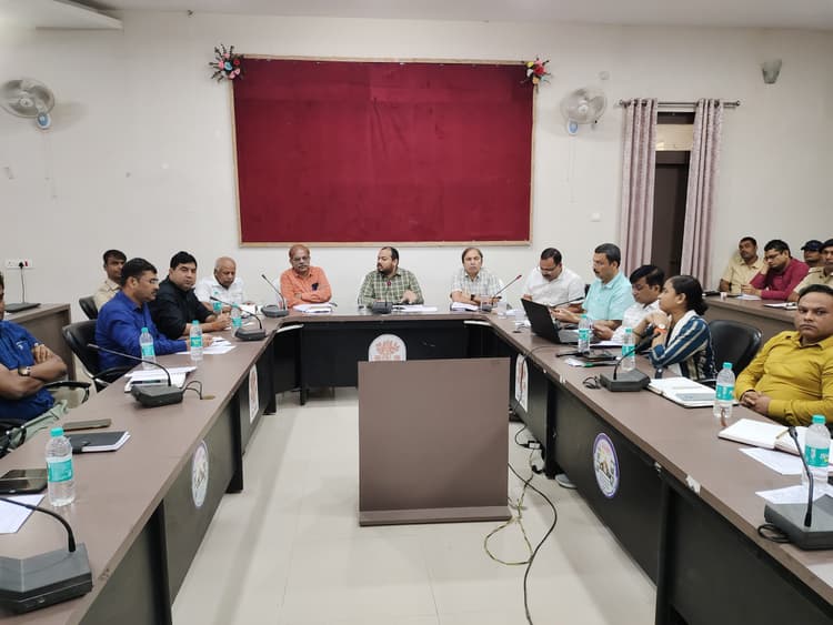 नवहट्टा के विभिन्न घाटों पर निशुल्क नाव रहेंगे उपलब्ध