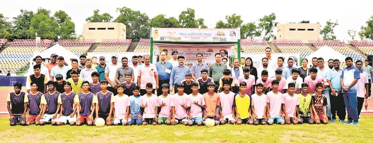 Ranchi News: जनजातीय खेल के विजेता हुए पुरस्कृत