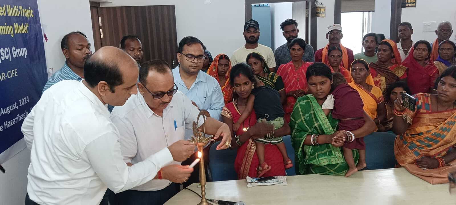 हजारीबाग के कटकमसांडी के मीठा तालाब में पहली बार होगी मोती की खेती