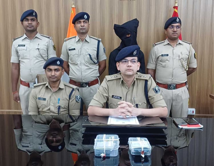 मुंगेर गंगा पुल पर 15.37 ग्राम स्मैक के साथ दो तस्कर गिरफ्तार