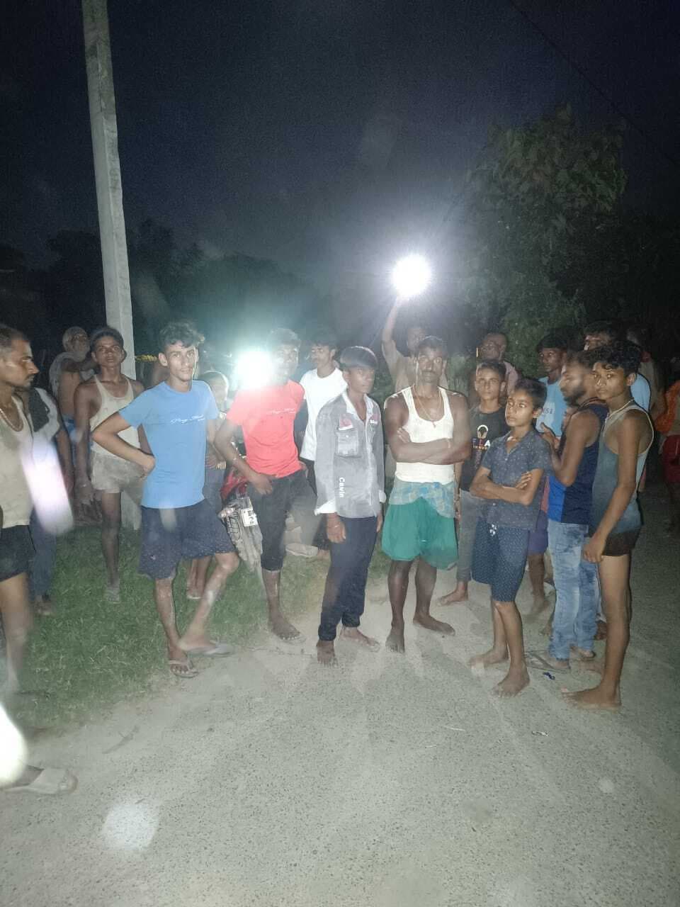 सड़क दुर्घटना में घायल खलासी की मौत