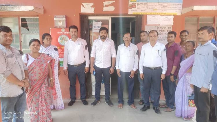 कुंडहित में भी दिखा चिकित्सकों की हड़ताल का असर