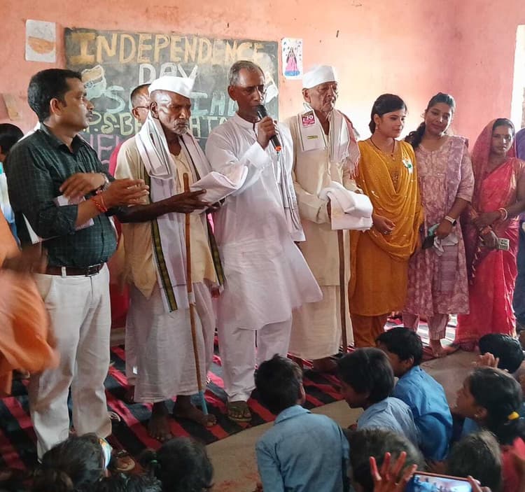 एनपीएस प्राथमिक विद्यालय में मनाया गया स्थापना दिवस