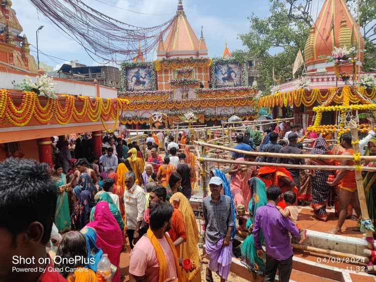 हर-हर बम-बम के जयकारे से गूंज रही बाबा कुशेश्वर की नगरी
