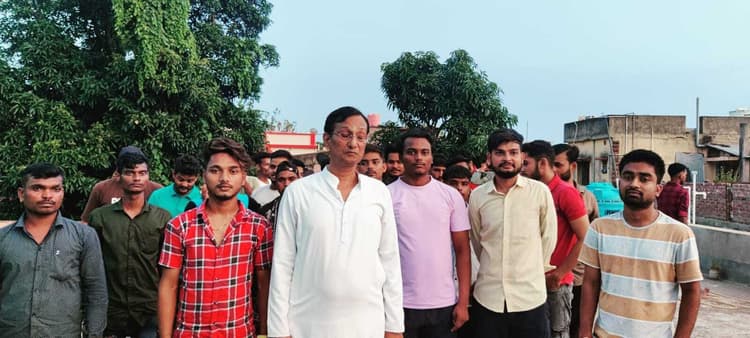 झारखंड सरकार ने युवाओं का भविष्य किया बर्बाद : हरिमोहन