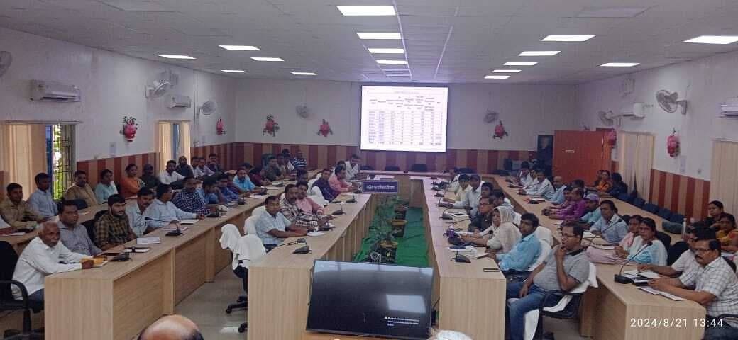 चिकित्सक भी लगाएंगे बायोमेट्रिक हाजिरी- डीएम