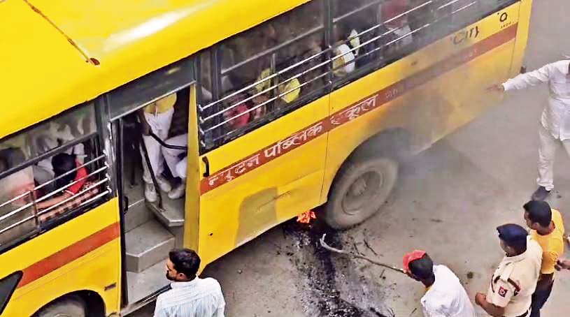 बंद समर्थकों ने चक्का जाम कर किया उग्र आंदोलन