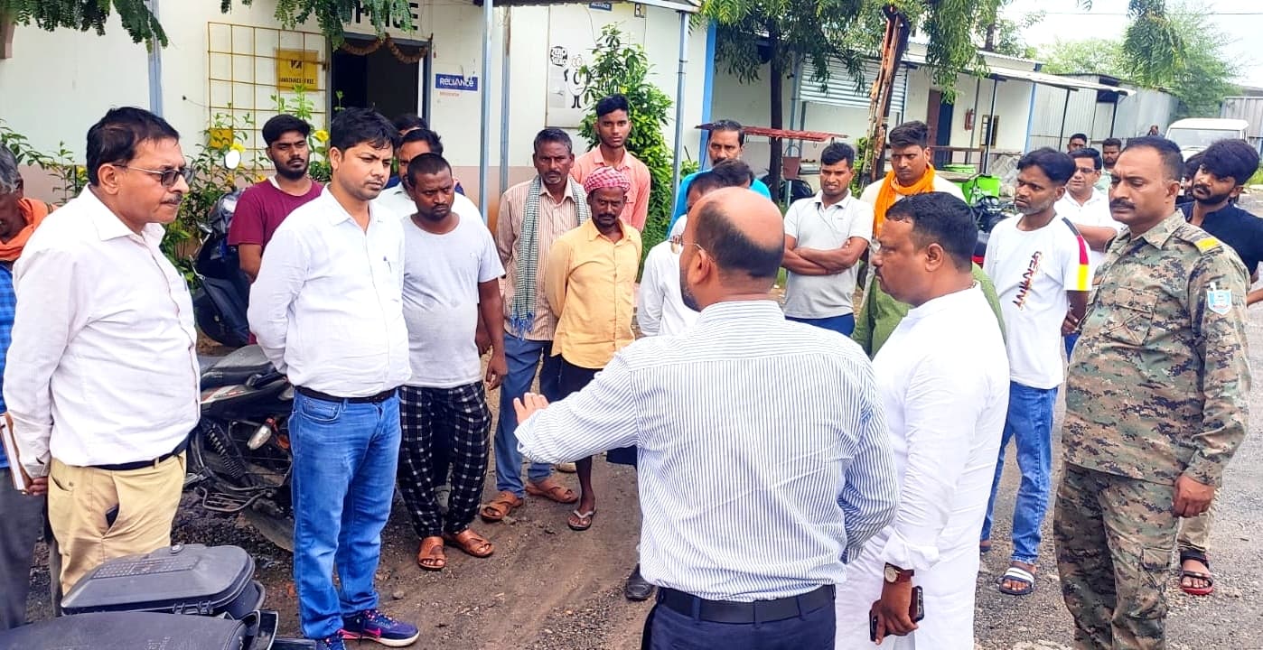 बरकट्ठा की लाइफ लाइन जीटी रोड बना जानलेवा