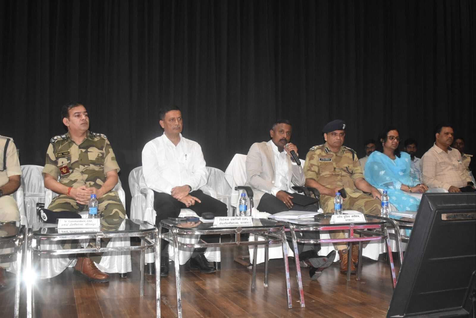 जिला खनन टास्क फोर्स की बैठक में अवैध माइनिंग व ट्रांसपोर्टिंग की रोकथाम पर मंथन