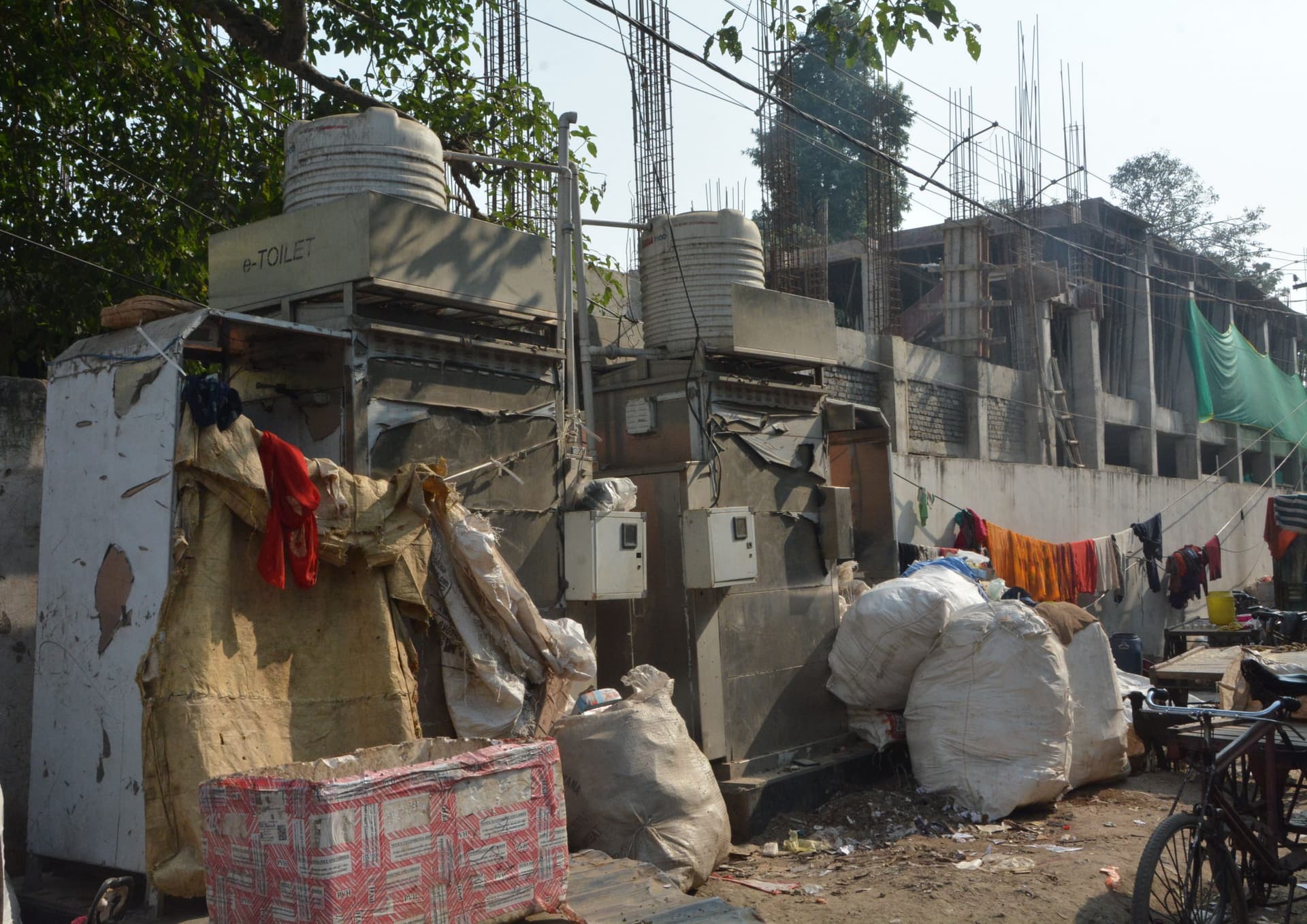 Patna : स्मार्ट सिटी के 32 इ-टॉयलेट में एक भी चालू नहीं