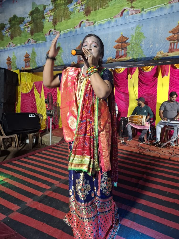 लगी श्याम संग प्रीत... भजन सुन झूमे श्रद्धालु