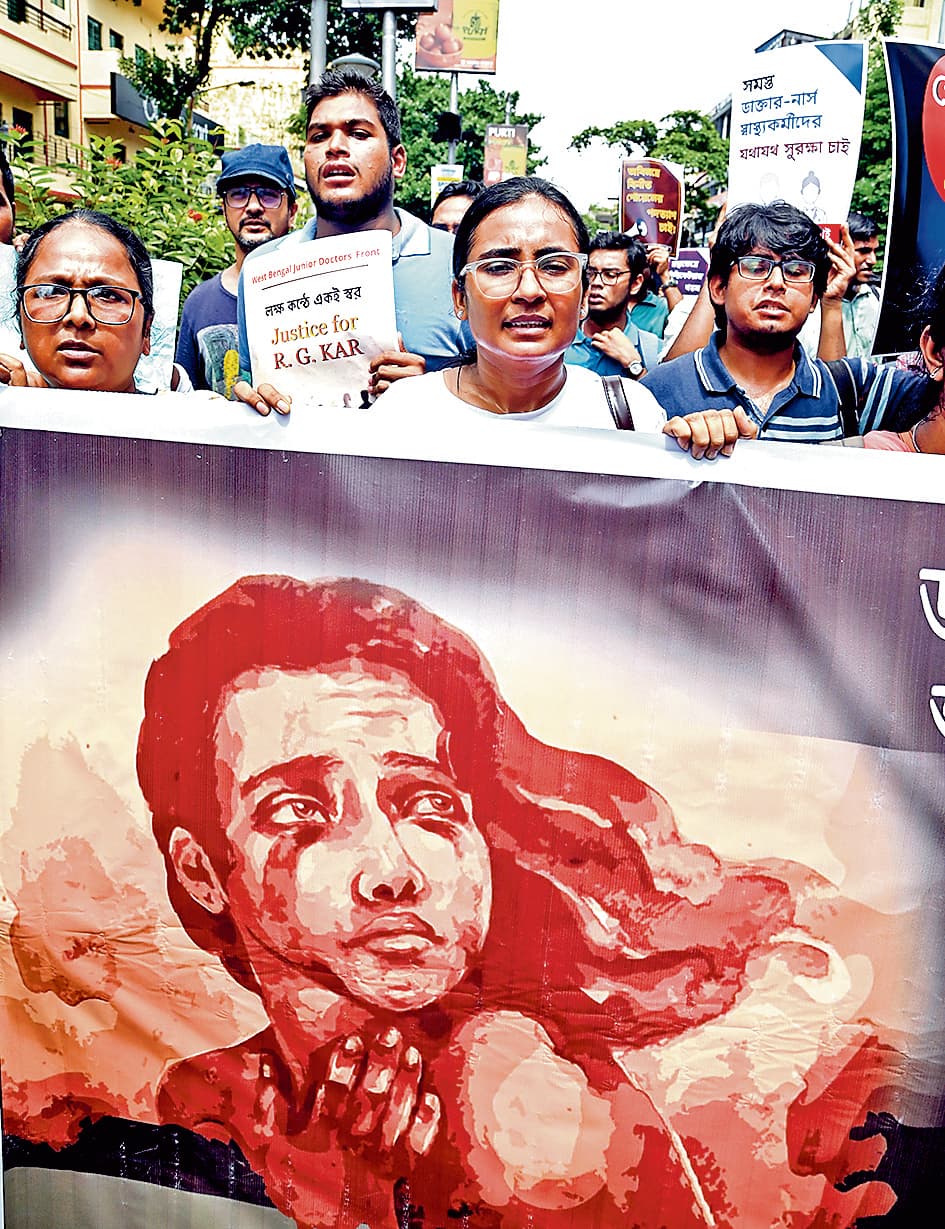 जूनियर डॉक्टरों ने काम पर लौटने की सीएम की अपील ठुकरायी