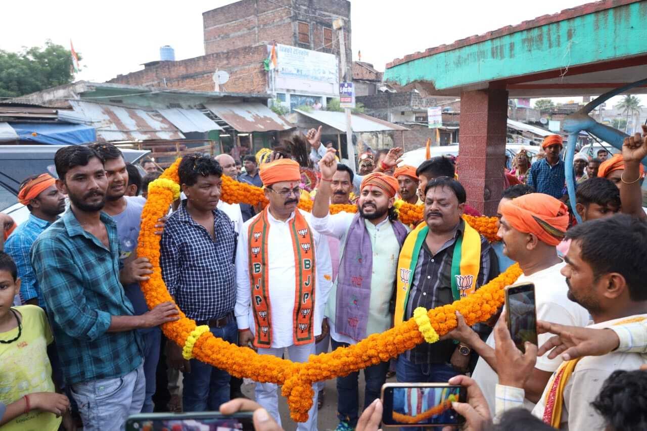 हेमंत सरकार को उखाड़ फेंकने के लिए झारखंड के युवा हैं संकल्पित : सिन्हा