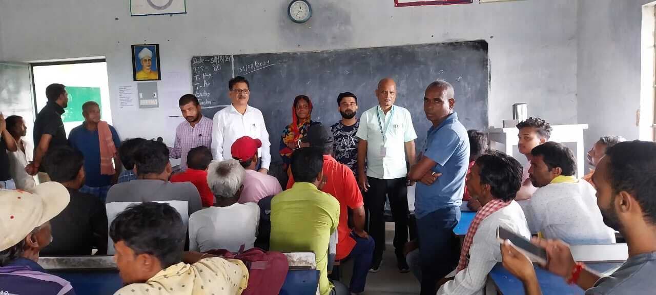 एसएमसी अध्यक्ष बने सुमन यादव तो उपाध्यक्ष बनीं कल्पना देवी