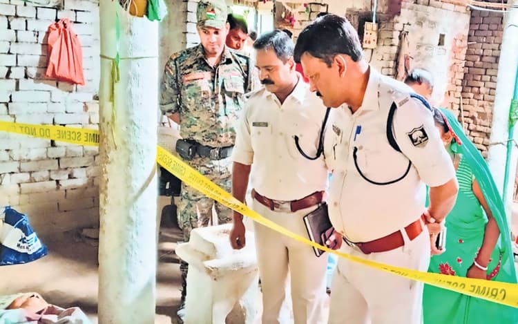 Gaya News: मायके में संपत्ति के लिए महिला की गला रेतकर हत्या, जांच में जुटी FSL टीम