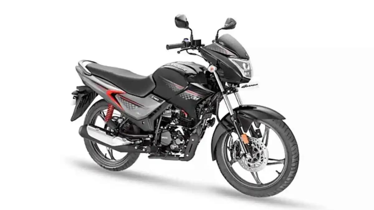 ग्लैमर को मिला नया रंग ग्लैमर को मिला नया रंग