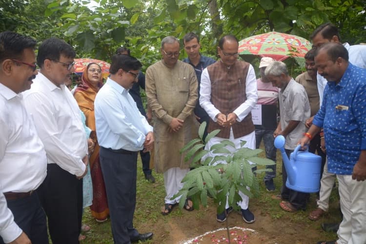 बोकारो में बोले शिवराज सिंह चौहान, छह सूत्री कृषि योजनाओं पर हो रहा है काम