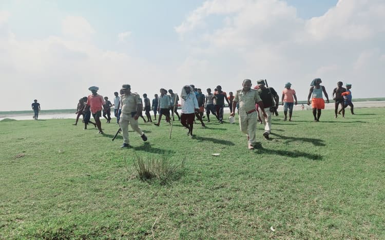 Bihar News: सुपौल में करंट लगने से दो सगे भाइयों की मौत, खेत की घेराबंदी वाले तार में दौड़ रही थी बिजली