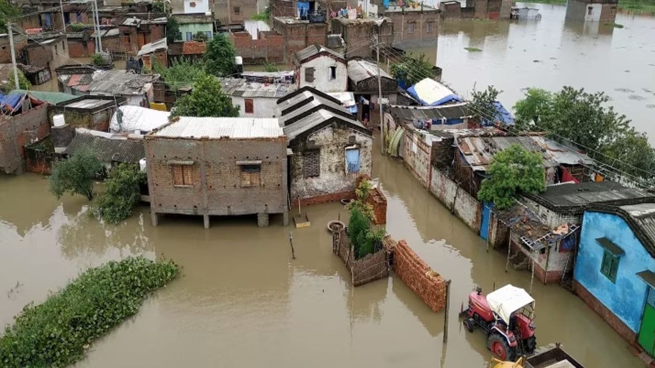 Bihar News: рдмрд┐рд╣рд╛рд░ рдХреЗ рдХрд┐рд╕ рдХреНрд╖реЗрддреНрд░ рдореЗрдВ рдмрд╛рдврд╝ рд╕реЗ рдХрд┐рддрдирд╛ рд╣реБрдЖ рдиреБрдХрд╕рд╛рди, рдмреАрдПрдпреВ рдореБрд╣реИрдпрд╛ рдХрд░рд╛рдпреЗрдЧрд╛ рд╕рдЯреАрдХ рдЬрд╛рдирдХрд╛рд░реА