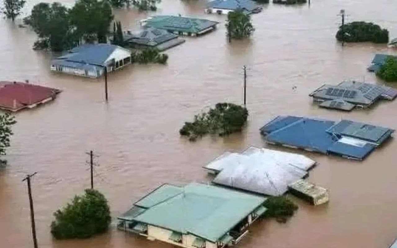 Flood News: बिहार में गंगा ने धरा रौद्र रूप, आरा के जवइनिया सहित कई गांवों में बाढ़ का तांडव