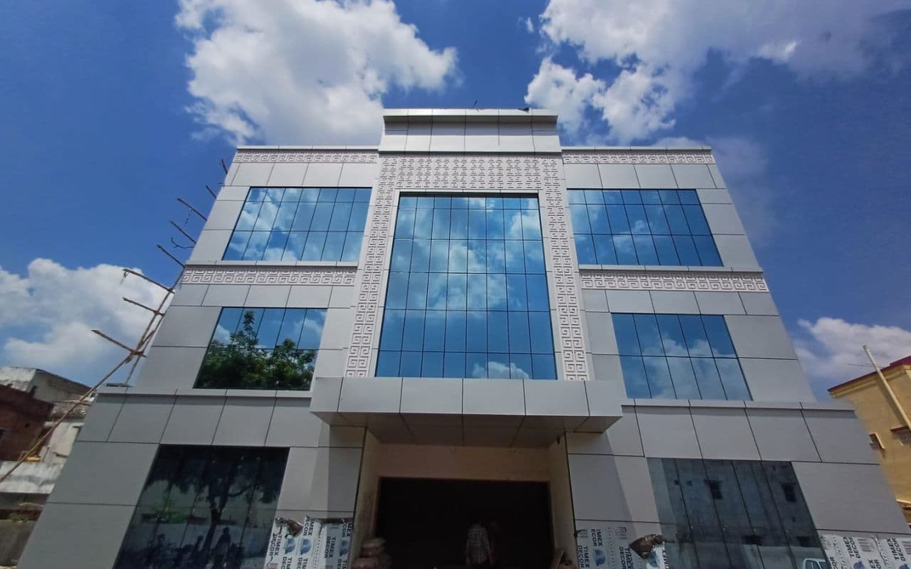 Bihar News: मुजफ्फरपुर इस दिन खुल जाएगा PNT चौक के समीप खादी मॉल, इंजीनियर को मॉल को हैंडओवर करने का निर्देश