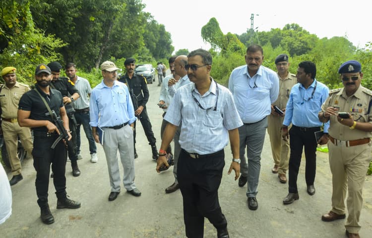 Kalindi Express Updates: कालिंदी एक्सप्रेस साजिश के खिलाफ एक्शन में रेलवे, FSL की टीम ने घटनास्थल की जांच की