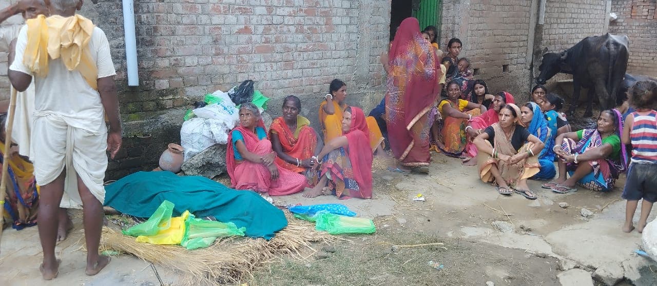 Bihar news: जमुई के सिकंदरा में छज्जा गिरा, दो व्यक्ति की मौत, सात घायल