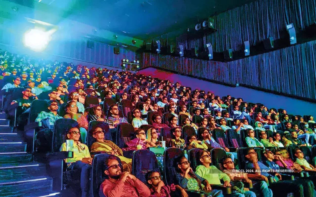 National Cinema Day 2024: आज सिर्फ 99 रुपये में सिनेमा हॉल में देख सकेंगे कोई भी फिल्म, पटनाइट्स में दिखा खासा उत्साह