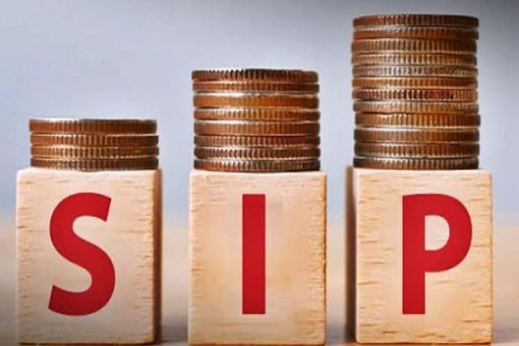 कैसे बनाएं 5 करोड़ की संपत्ति? जानें म्यूचुअल फंड SIP के जरिए स्मार्ट निवेश की योजना