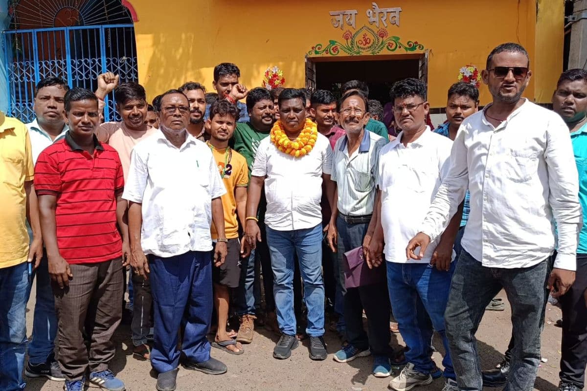 Jharkhand Politics: Champai Soren рдХреЗ BJP рдореЗрдВ рдЬрд╛рдиреЗ рдХреЗ рдмрд╛рдж, JMM рдЗрдиреНрд╣реЗрдВ рдмрдирд╛ рд╕рдХрддреА рд╣реИ рд╕рд░рд╛рдпрдХреЗрд▓рд╛ рд╕реЗ рдЙрдореНрдореАрджрд╡рд╛рд░