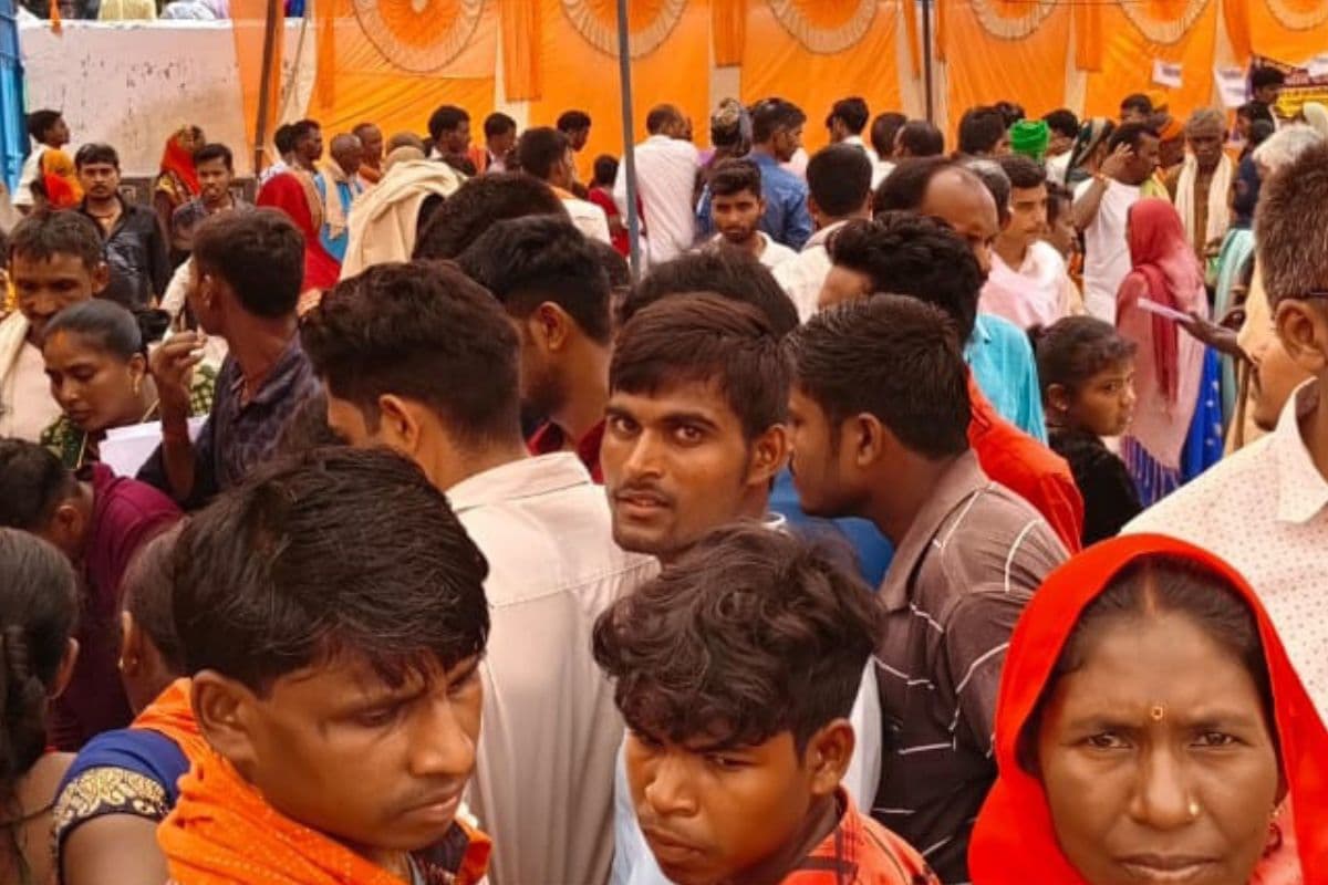 Abua Awas Yojana: आपकी योजना आपकी सरकार आपके द्वार में आए 1200 आवेदन में 600 अबुआ आवास के