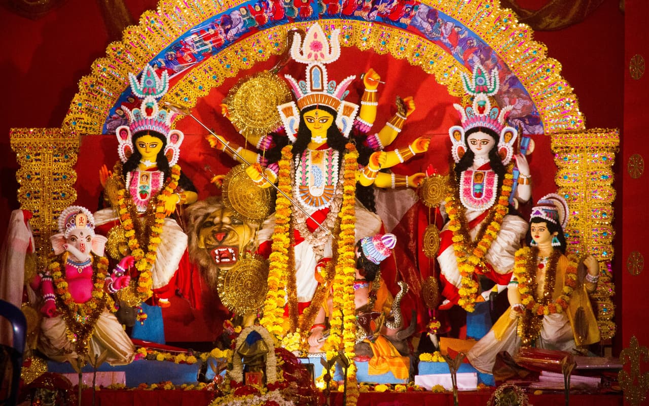 Navratri 2024: नवरात्री के दौरान करें इन रंगों का इस्तेमाल, जमकर बरसेगा मां दुर्गा का आशीर्वाद Navratri 2024: नवरात्री के दौरान करें इन रंगों का इस्तेमाल, जमकर बरसेगा मां दुर्गा का आशीर्वाद