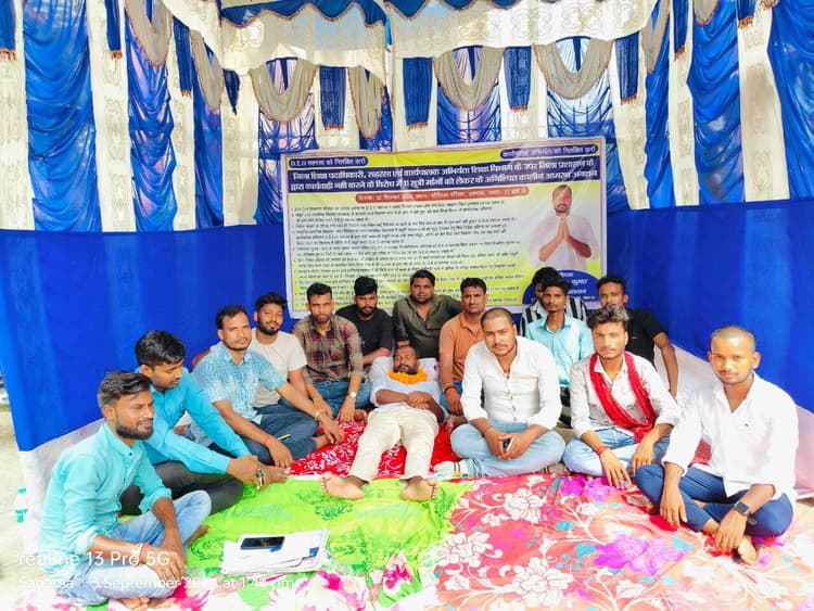 दूसरे दिन बिगड़ी अनशनकारी की हालत