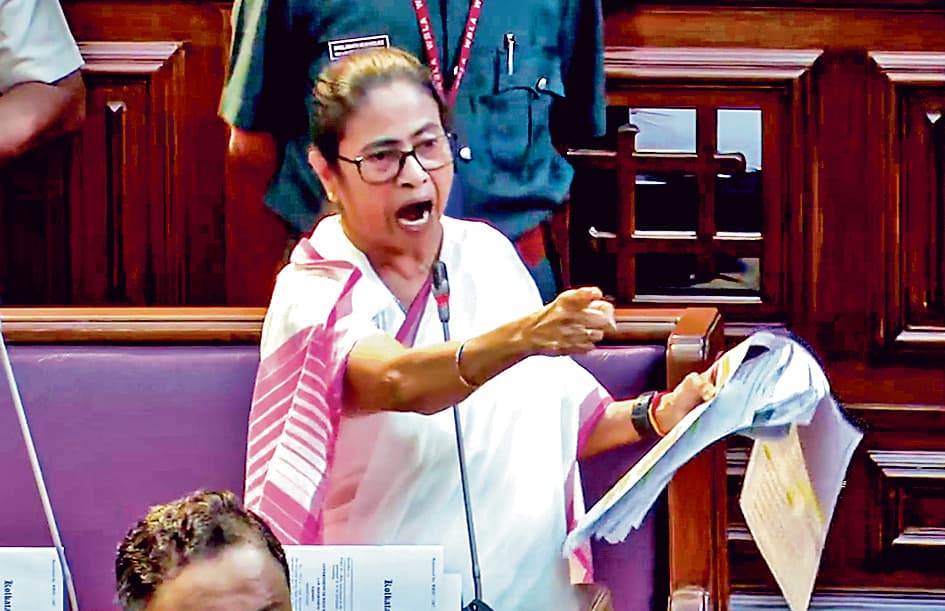 विधेयक देश के बाकी हिस्सों के लिए बन सकता है मॉडल : ममता