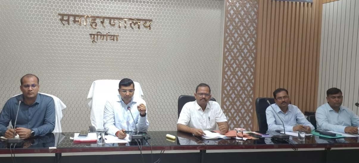 वैकल्पिक खेती को बढ़ावा देने की दिशा में लगातार करें कार्य : डीएम