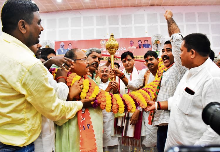 परिवारवादी व घोटाला करनेवालों की पार्टी है राजद : नित्यानंद