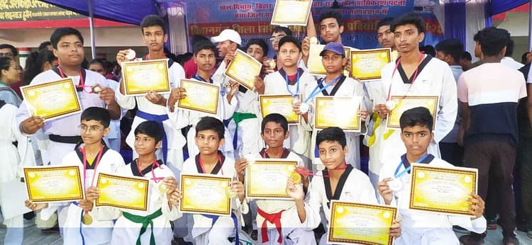 ज़िला स्तरीय विद्यालय खेल प्रतियोगिता का हुआ समापन