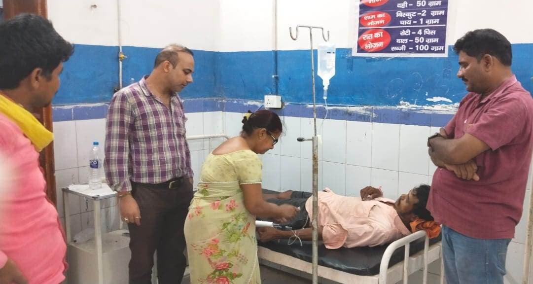 Aurangabad News : विषैले सांप के काटने के बाद शरीर में फैलता जा रहा था जहर, रिस्क लेकर डॉक्टर ने बचायी जान