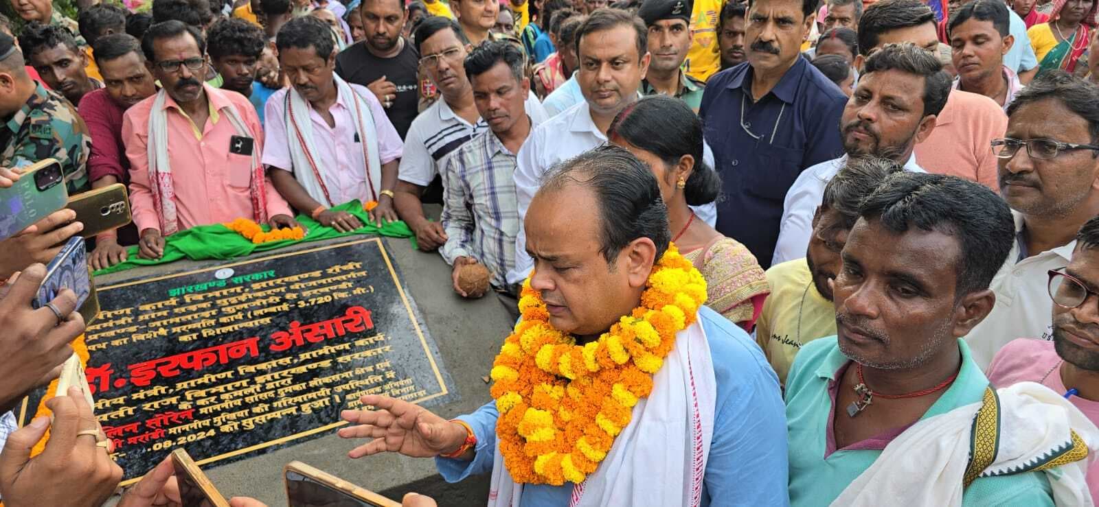 मुखिया के निधन पर उनके आश्रित को दी जायेगी पांच लाख की सहायता राशि : मंत्री