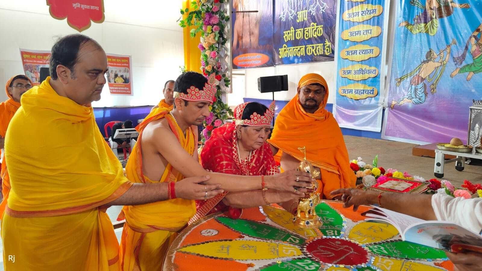 क्षमा ताकतवर है, शत्रु और शत्रुता दोनों करता है समाप्त : मुनिश्री