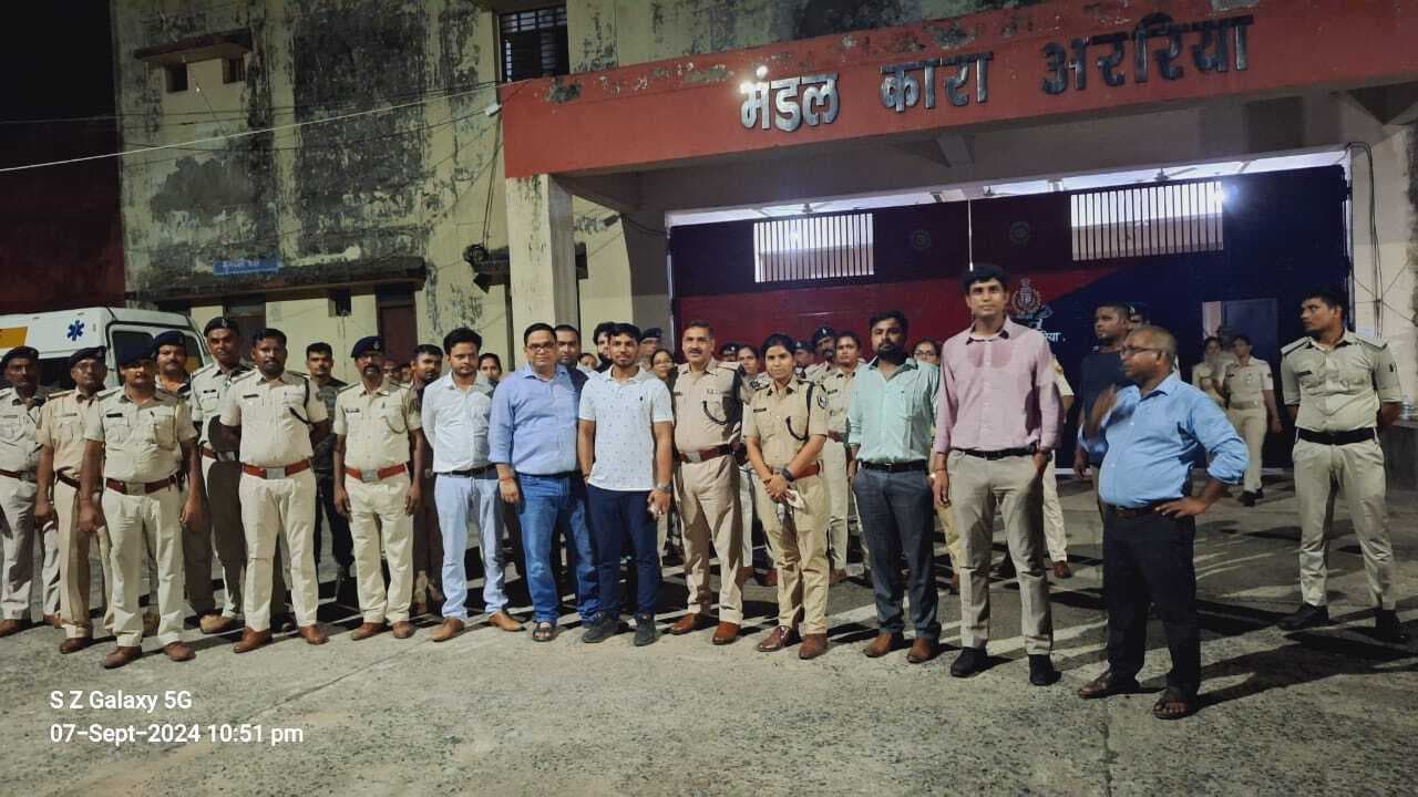 देर संध्या मंडल कारा में हुई छापेमारी