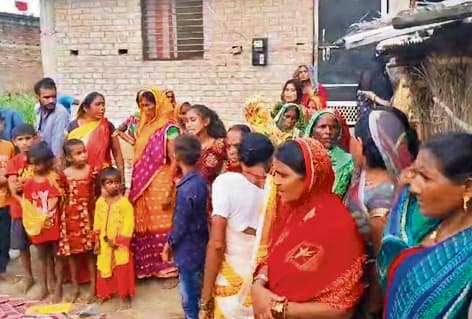 Gopalganj News : बसडीला में जमीन के विवाद में तलवार से मारकर किसान की हत्या, चार संदिग्ध हिरासत में