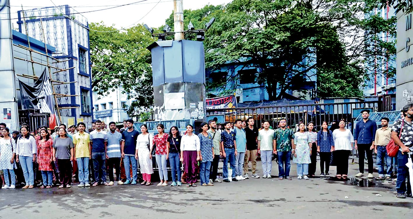 आज पीड़िता की स्मृति में दो मिनट का मौन रखेंगे चिकित्सक