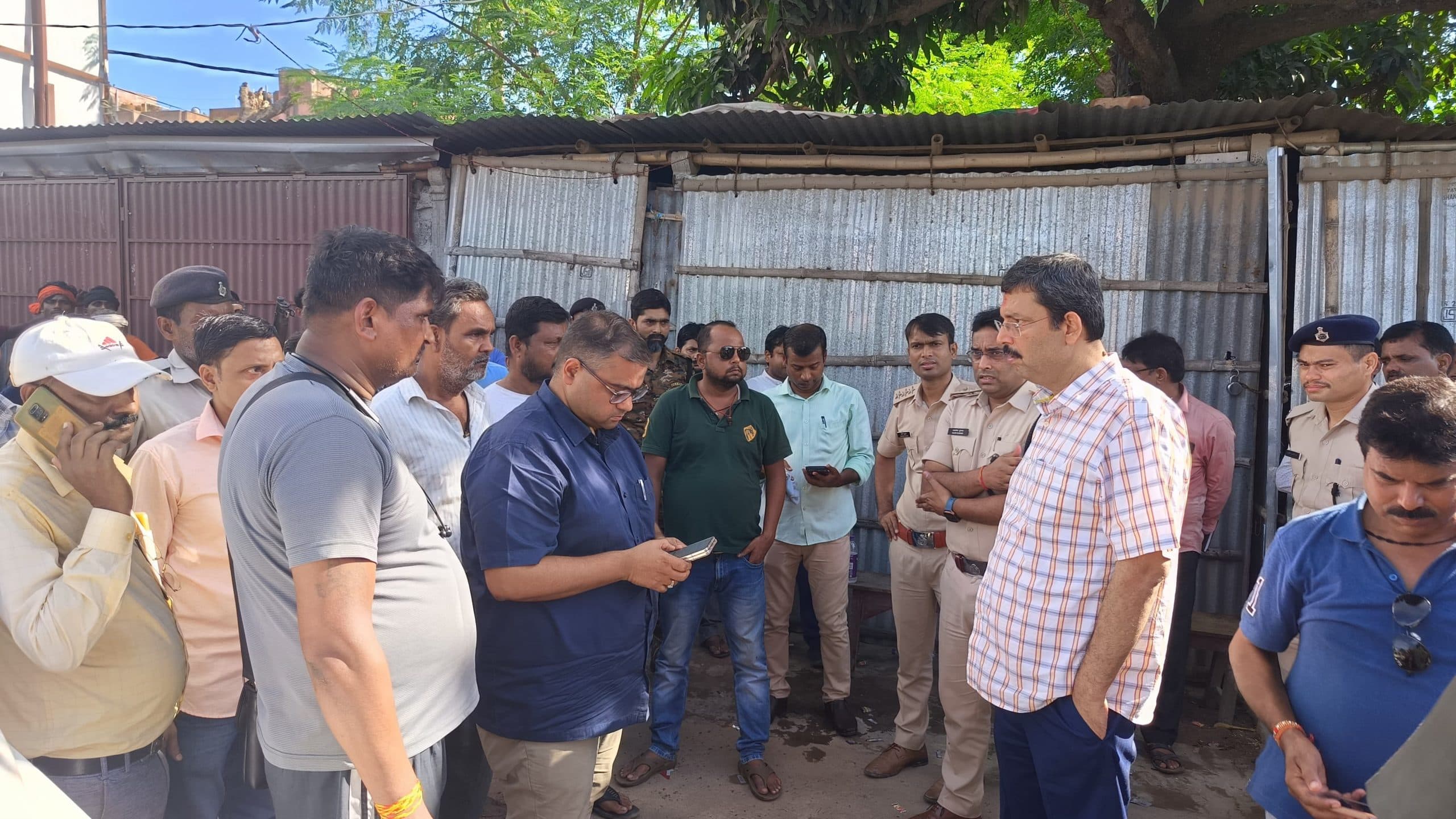 महिला कॉलेज के निकट से हटाया गया अतिक्रमण, आज भी चलेगा अभियान