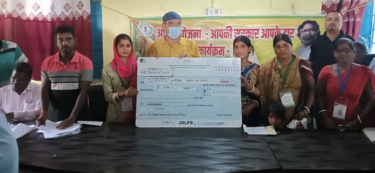 Bokaro news: शिविर में 10171 आवेदन हुए प्राप्त, 981 का किया गया ऑन स्पॉट निष्पादन