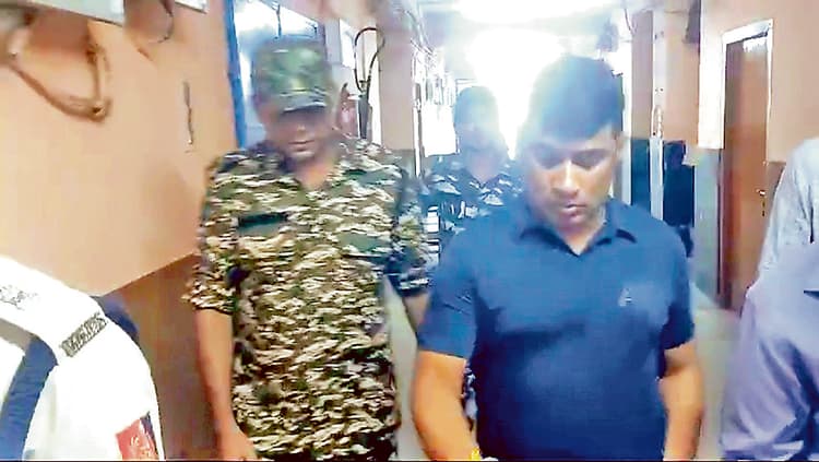 पुरुलिया : मकान की बालकनी में फेंका एसिड बल्ब, झुलसी किशोरी