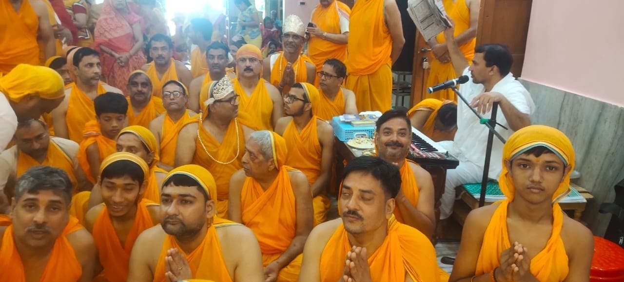 जैनियों ने दशलक्षण पर्व पर उत्तम तप धर्म का किया पालन