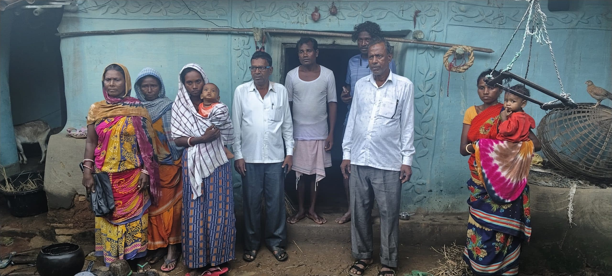 खपरैल के घर में जमीन पर सोयी 13 बच्ची को सांप ने काटा, मौत