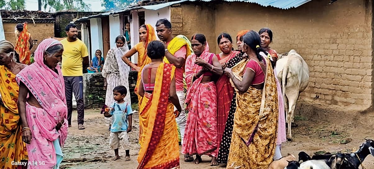 Gaya News : रोशनगंज में वृद्ध ने फांसी लगाकर कर की आत्महत्या