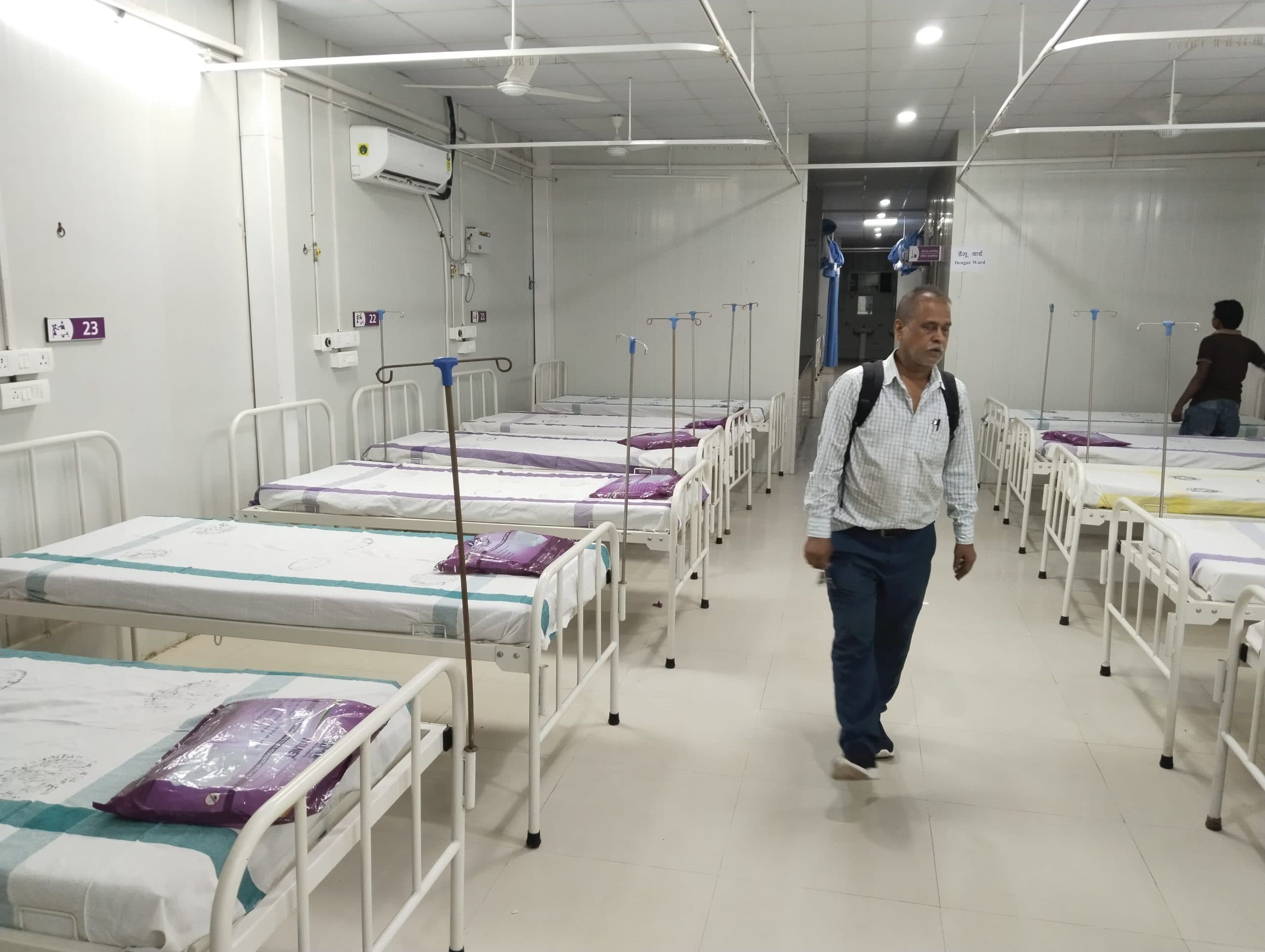 डेंगू के बढ़ते मामलों के बीच प्री-फैब्रिकेटेड अस्पताल में बनाया गया 40 बेड का वार्ड